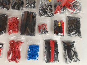 LEGO RACERS / TECHNIC 8653: Enzo Ferrari 1:10