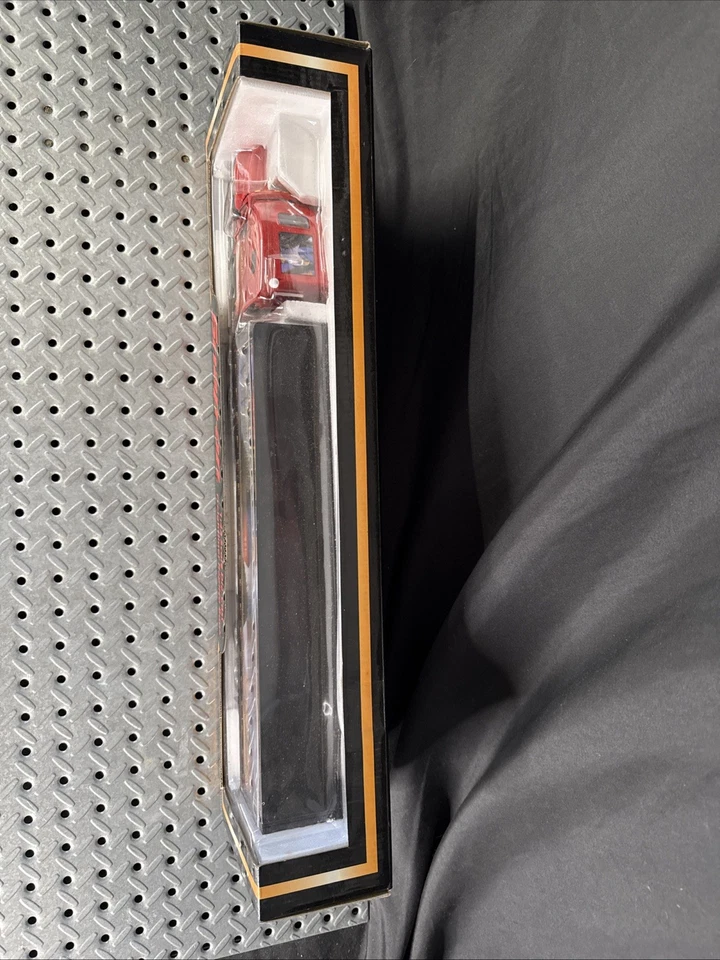 Snap-On Crown Premiums 1:43 Die-Cast Freightliner Replica Bank - America (NEW) - Image 2 of 4