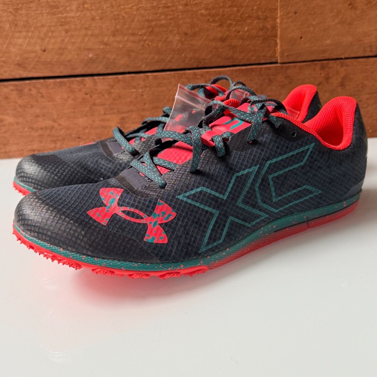 Under Armour Black and Red Athletic Shoes
Unisex Cross Country Shoes UNDER ARMOUR Unisex Brigade XC 2 Spikes BLACK/RED main image 4