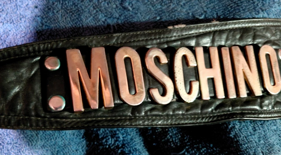 Moschino Black & Gold Single Strap Shoulder Bag | Vintage (Pre-owned!) - Image 2 of 4