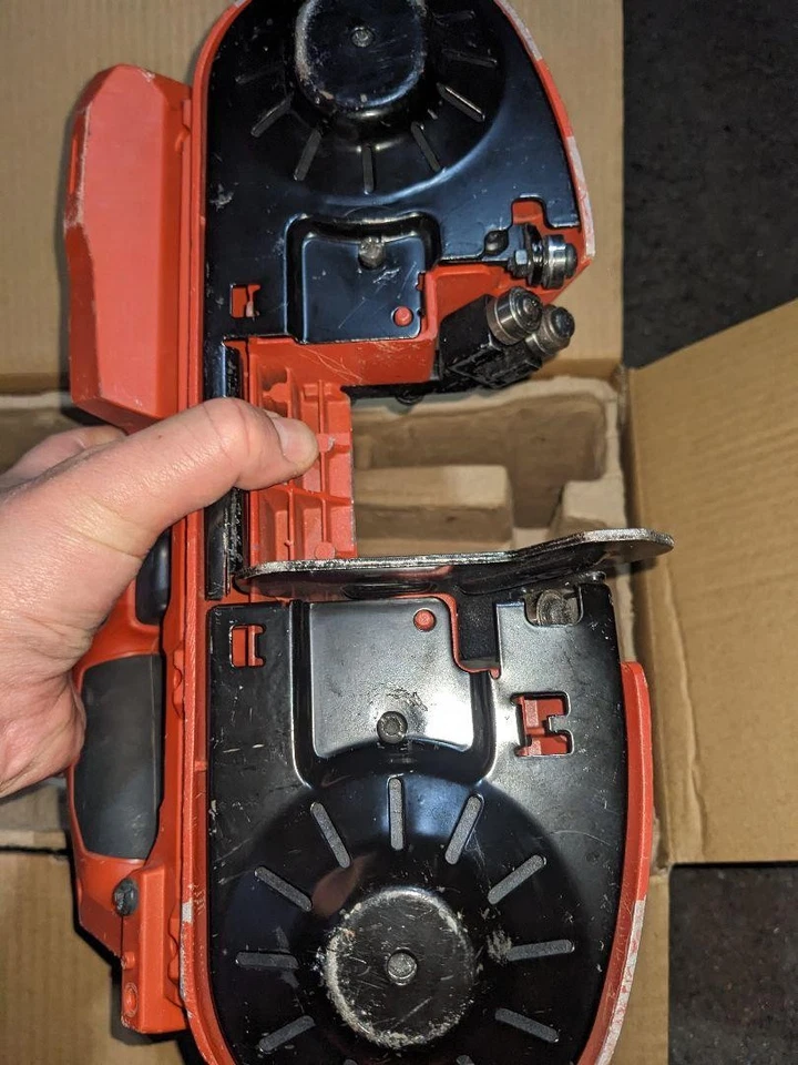 Hilti SB4 A22 Cordless Band Saw Tool Only 22V Bare Unit Japan Rare - Image 3 of 4