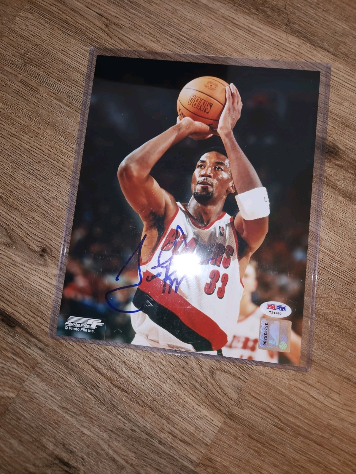 Scottie Pippen Autographed Signed Portland Trail Blazers Authentic Basketball Photograph Portland Trailblazers 