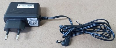 D-Link   Schaltnetzteil Modell: AMS1-0501200FV  5 Volt 1,2 Ampere