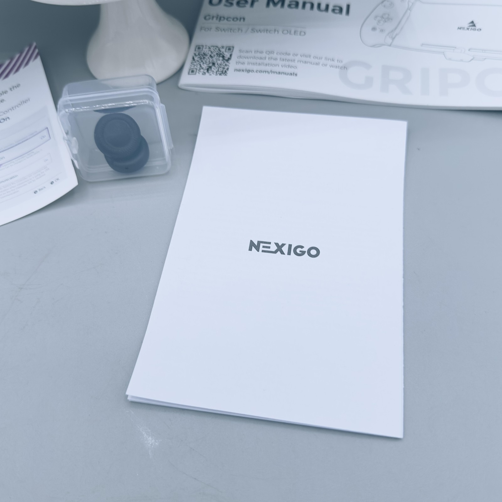 NexiGo Gripcon Switch OLED Controller Hall Joystick Turbo Motion Clear Gamepad