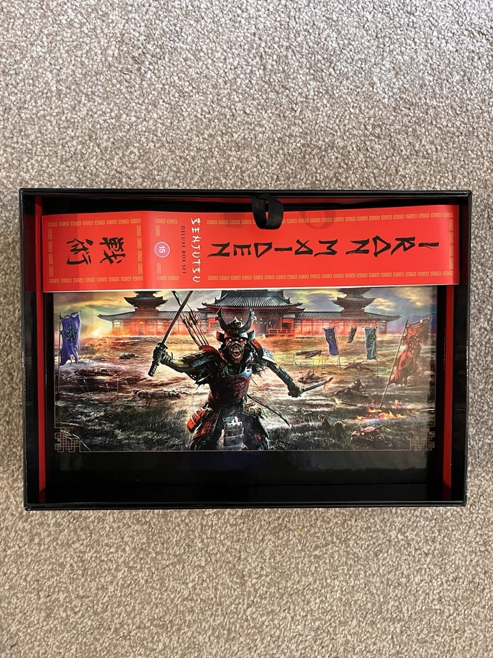 Iron Maiden CD/DVD Box set - Senjetsu (Super Deluxe) cd+ Bluray - Image 4 of 4