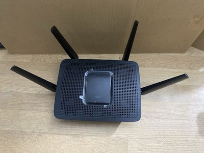 Linksys EA8300 Max Stream WLAN Router mit 802.11ac Unterstützung ohne Netzteil