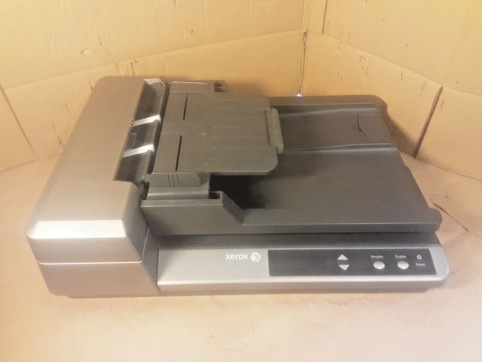 Xerox DocuMate 3220 Document Scanner - Desktop - USB 2., MISSING PSU - Image 2 of 4