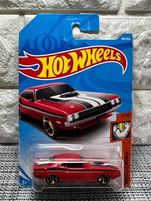 Hot Wheels Muscle Mania 7/10 '70 Dodge HEMI Challenger 189/365 Red