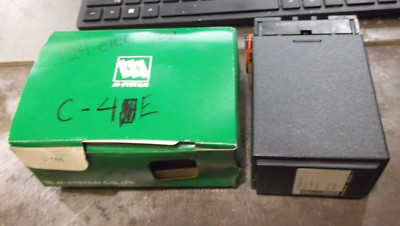 NIB M-SYSTEM TCS-4A-D T/C TRANSMITTER 115 VAC 0-200F (WL62-2)