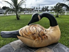 Bill Huebbe Fiberglass Canadian Goose Art Sculpture XL 23” Signed 1980