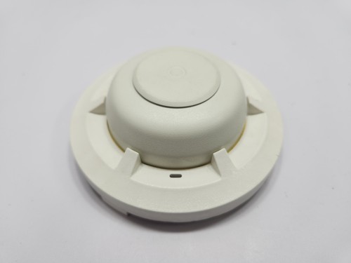SYSTEM SENSOR 5601P FIRE ALARM HEAT DETECTOR DT-135-R - Picture 11 of 13