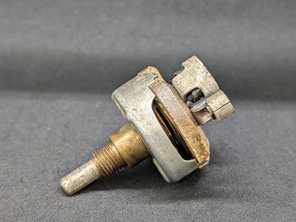 NOS 1941 NASH AMBASSADOR PAINEL DE INSTRUMENTOS INTERRUPTOR DE LÂMPADA OITO SEIS 600 - Imagem 2 de 4