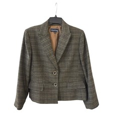 Evan Pi one Women  s 16P Black Beige Pily Peak Lapel 2 PC Skirt Suit