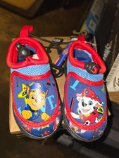 Boys Paw Patrol Water Shoes Size 5/6 Toddler
