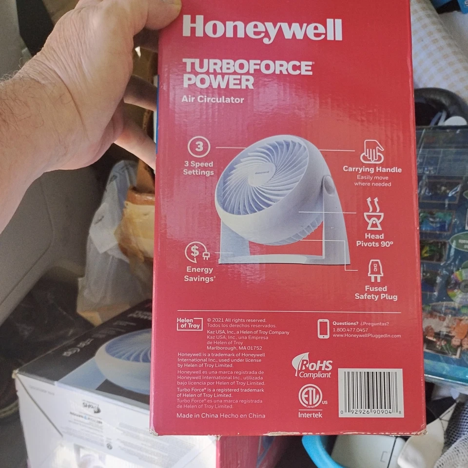 Ventilador circulador de aire de mesa Honeywell HT-904 TurboForce, pequeño, blanco - silencioso Foto 2 de 2