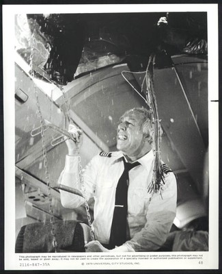 THE CONCORDE-8X10 B&W PHOTO-PILOT GEORGE KENNEDY FN