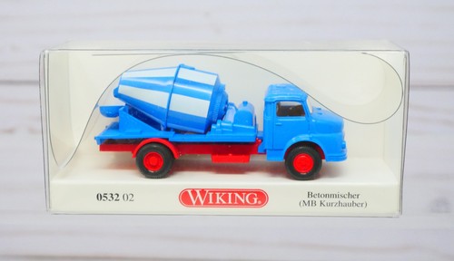 Wiking 0532 02, Mezclador de cemento nariz corta Mercedes Benz, azul, escala HO | Zustand: New