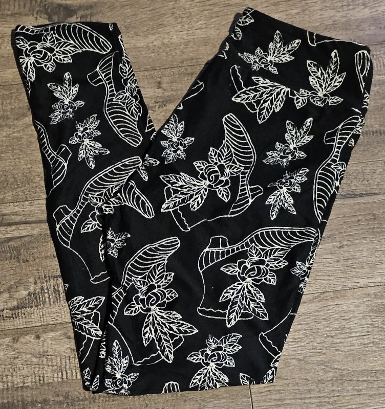 LuLaRose Leggings, OS 2-10, Black pants with Floral on dress boots, NEW