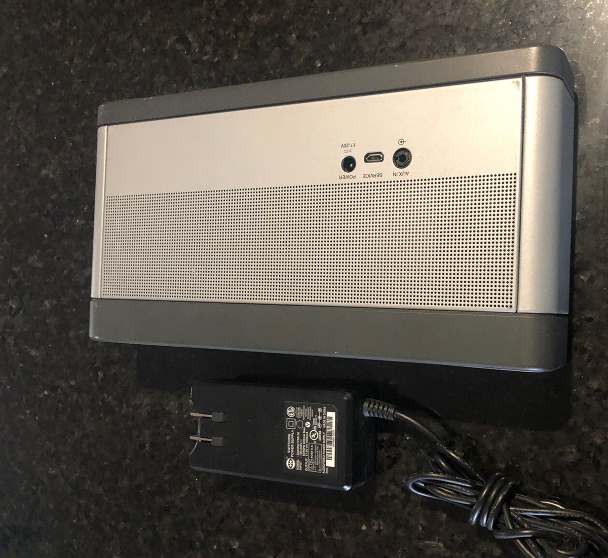 Bose Soundlink III Bluetooth Speaker - Silver -w Bose Adapter Bose