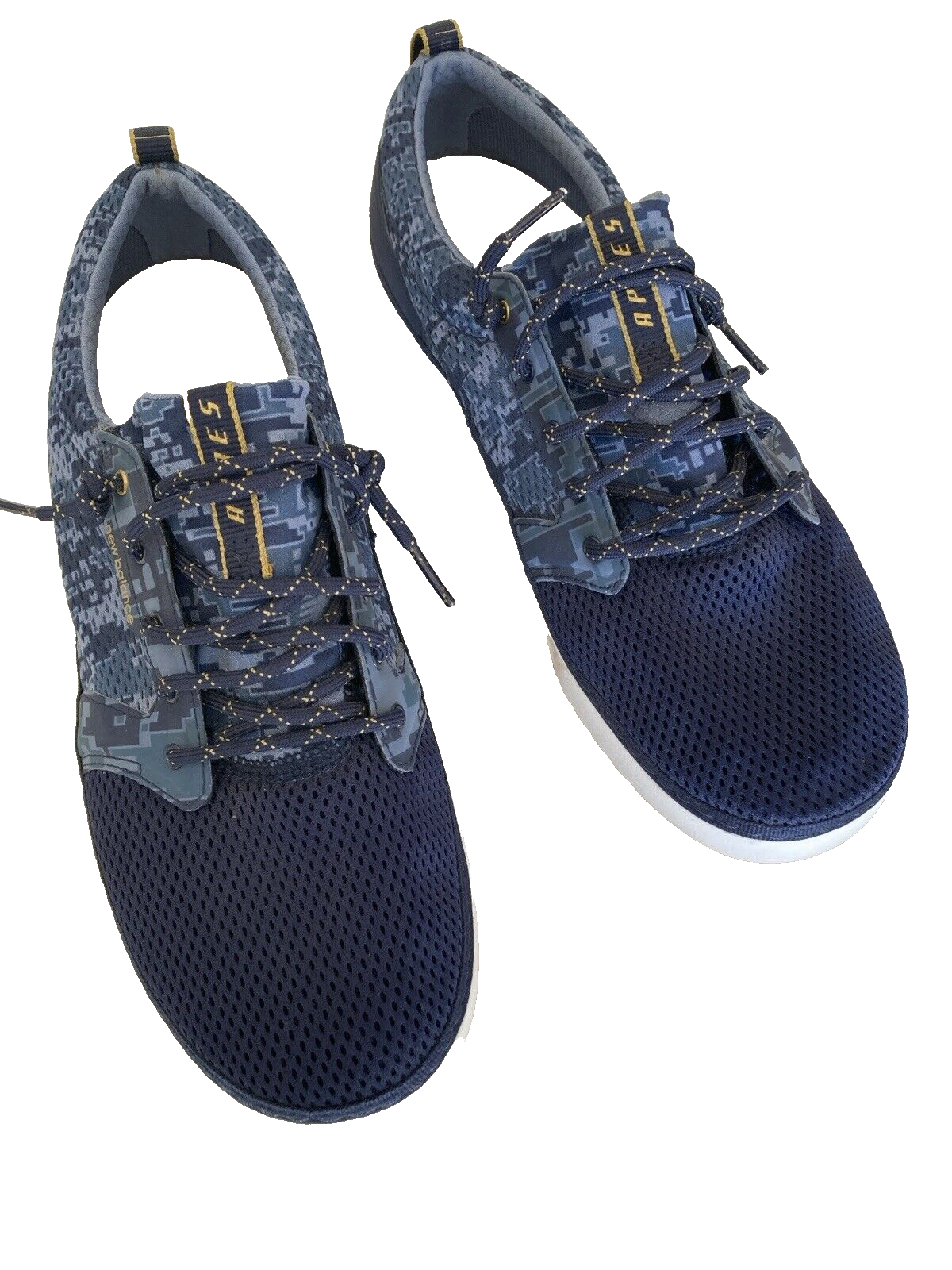 New Balance Shoes Mens 10D Blue Sneakers APRES Recovery Mesh Upper Athleisure