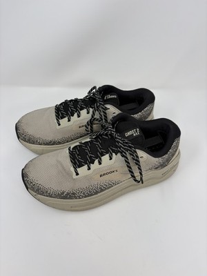 Women s Size 10 - Brooks Ghost Max 2 Pelican/Black 1204201B092