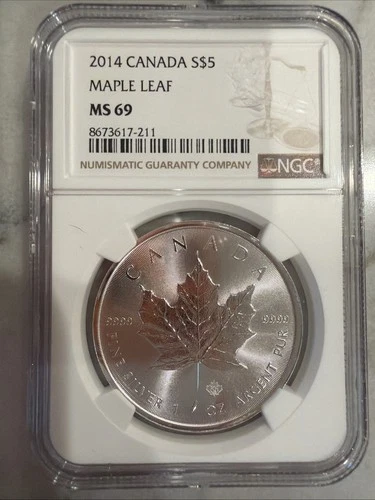 2014 Canada S$5 Maple Leaf NGC MS69