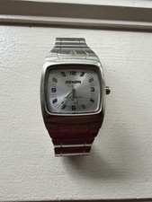 NIXON Watch : THE MANUAL Quartz Men Analog Wristwatch Used Needs Battery 