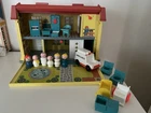 Vintage 1976 Fisher Price Little People Childrens Hospital Playset #931