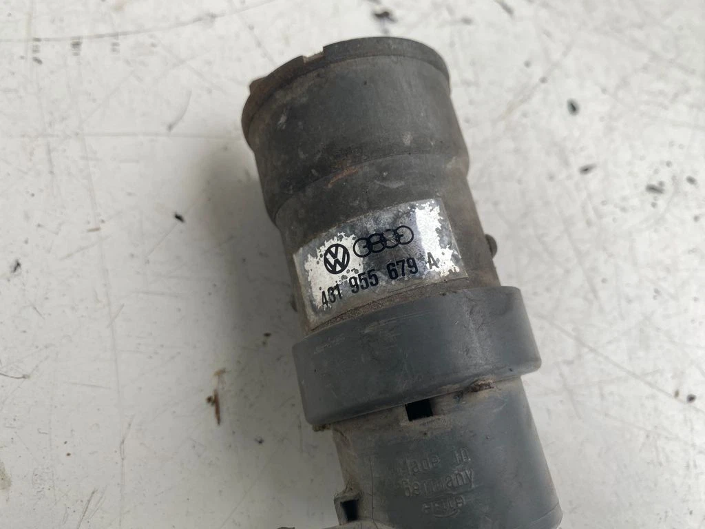Audi 80 90 S2 B4 1993 Headlight washer pump 431955679A GVI10348 | eBay 