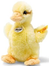 Steiff Miniature Duckling Plush Toy Machine Washable Collectible Quality Gift