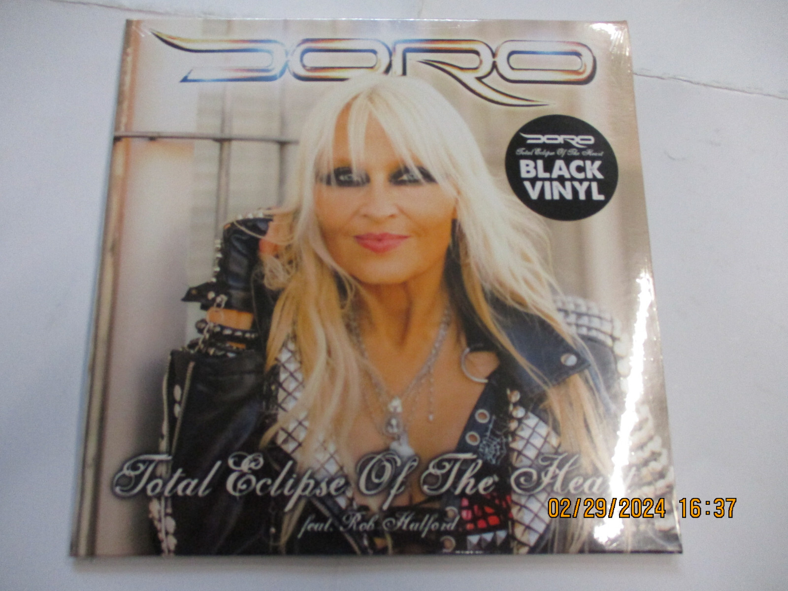 DORO - TOTAL ECLIPSE OF THE HEART - 7" BLACK VINYL NEW SEALED 2024