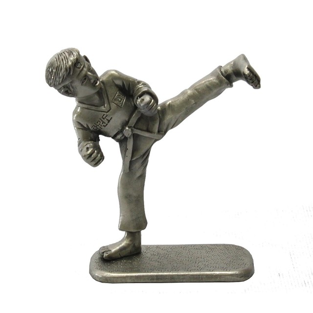 Taekwondo Kick Figurines Korean Folk Martial Arts Pewter Sculpture