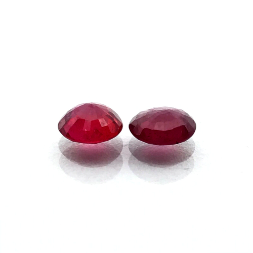 RUBY 2 Pcs Set 1.64ct Red Round 5.6x5.6x2.5 mm Natural Heated SI1 Clarity Africa - Picture 12 of 13
