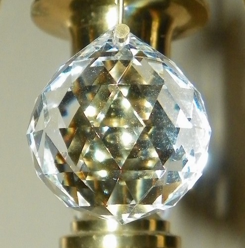 40mm (1-1/2") “Austrian Style” 30% Lead Crystal Prism Ball/Sphere/Pendant - Picture 4 of 5