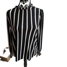 Adrianna Papell Black/Tan Smocked Cuff Long Sleeve Key Hole High Neck Blouse L