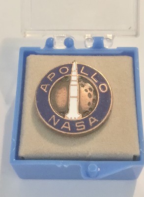 Original Vintage NASA Apollo 1 Enameled Brass Tie Tack Pin ( NOS ) Crest Craft