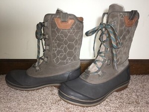 clarks thinsulate boots