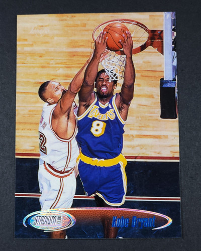 Kobe Bryant #170 1998 Stadium Club card