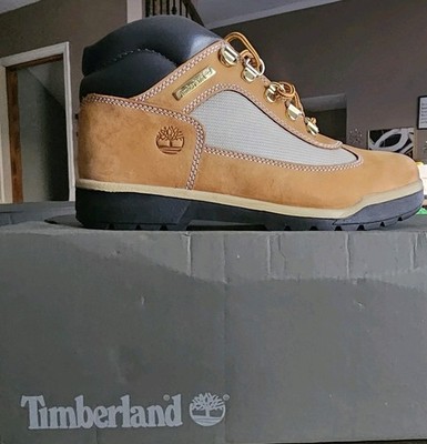 Timberland Field boots in Wheat size 5.5m us