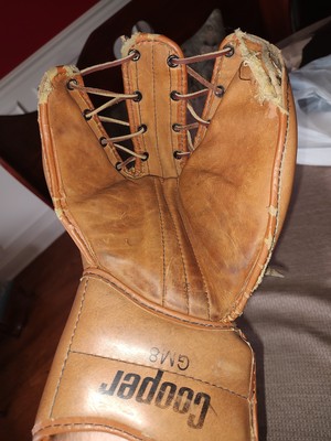 Cooper Gm 8 Vintage Hockey Goalie Trapper Youth