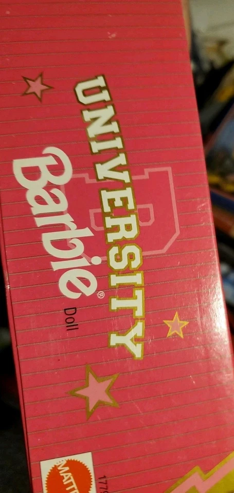 Barbie University Of Miami Cheerleader 1996 Mattel Vintage NIB  - Image 4 of 4