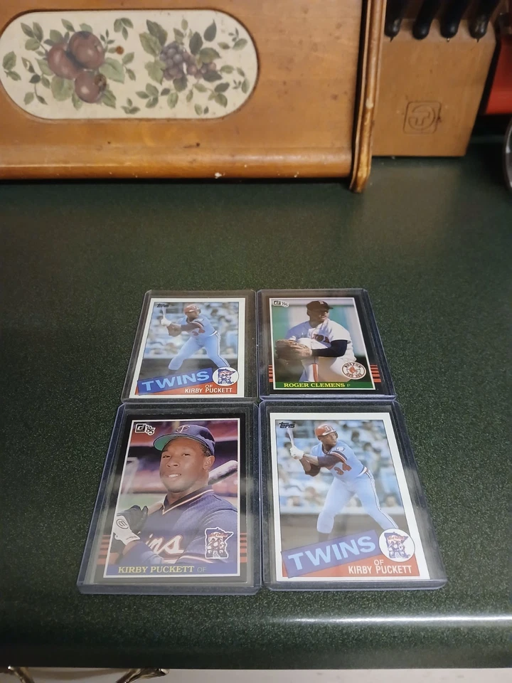 Lote de tarjetas de novato 1985 Topps & Donruss Roger Clemens & Kirby Puckett (lote de 4 tarjetas) Foto 3 de 4