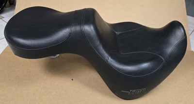 Harley-Davidson 51112-00B Softail Deuce Sundowner Seat '00-'07 FXSTD
