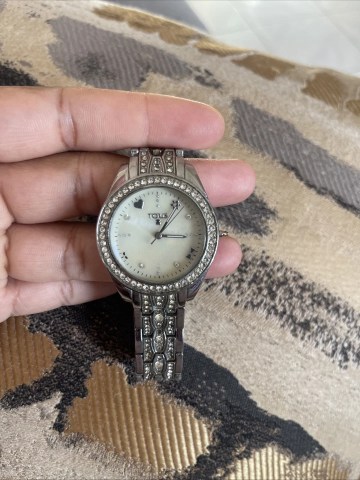 Female Tous Diamond Studded Watch . Turn Knob Missing - Image 3 of 4