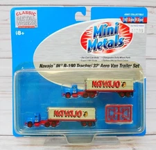 NEW !  Mini-Metals 51133, Navajo IH R-190 Tractor & 32' Areo Van Trail Set