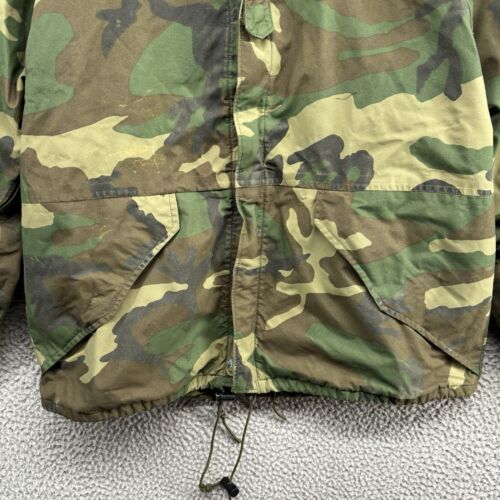 Vintage Military Jacket Mens Medium Extra Short Gore Rain Tex Cold Weather Parka - Picture 4 of 13