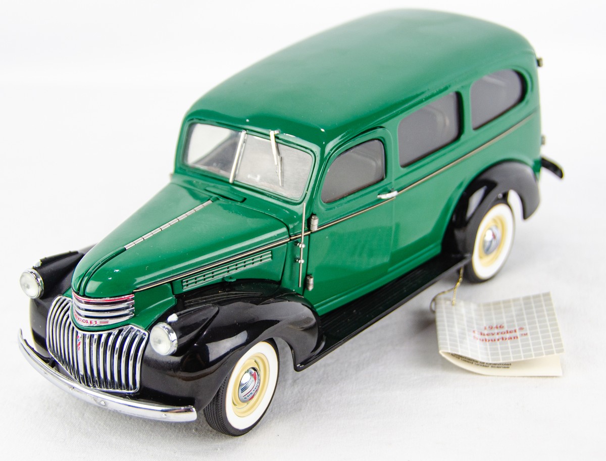 Franklin Mint 1/24 クリスマストラック 2004限定モデル Amazon.co.jp: Franklin Mint Ford Christmas Truck 1/24 2004