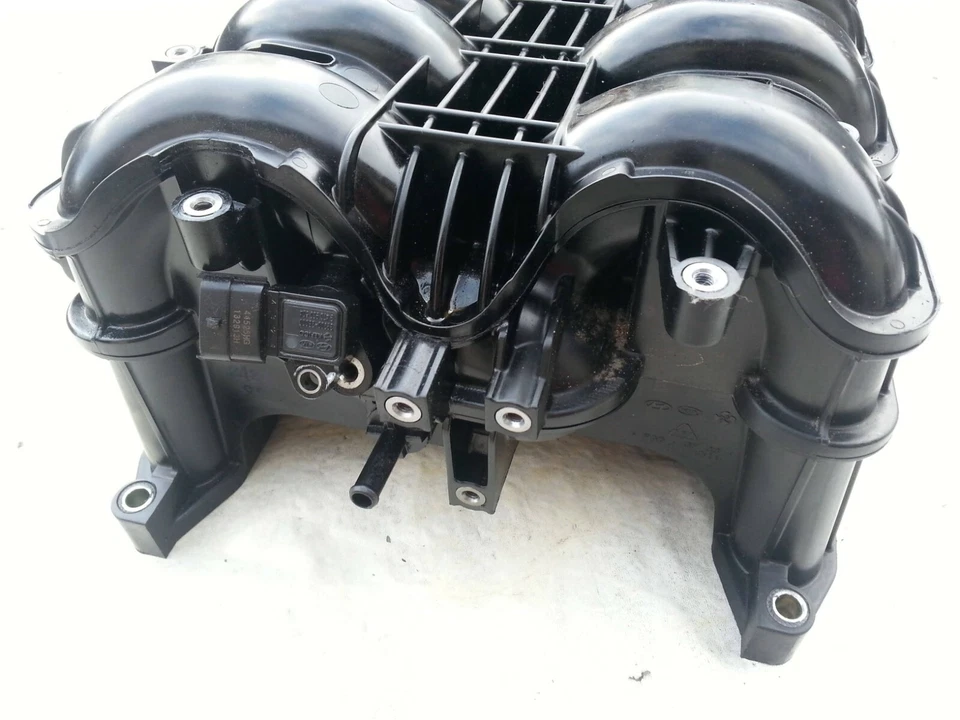 KIA K900 OEM 5.0 V8 MONTAJE COLECTOR ADMISIÓN MOTOR 15 16 17 Foto 4 de 4