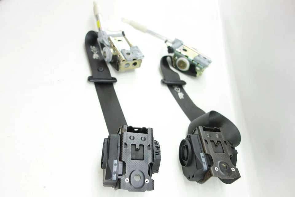 02-05 Bmw 745I 745Li Juego Cinturón Seguridad Trasero Izquierdo Derecho Negro 33028136 Foto 2 de 4