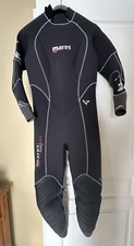 Mares 5-4-3 Flexa Woman's Size 10 Wetsuit - Used on two dives